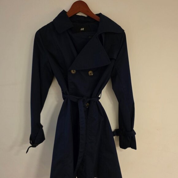 Jacket - Picture 1 of 6